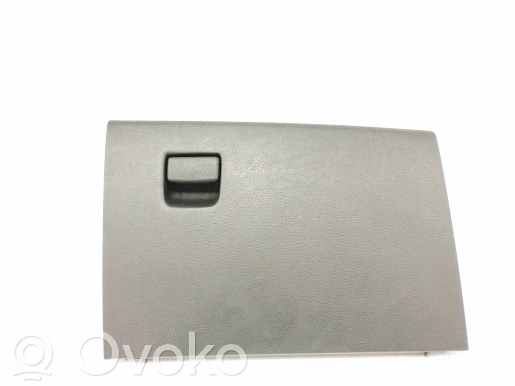 Mazda 2 Glove box 