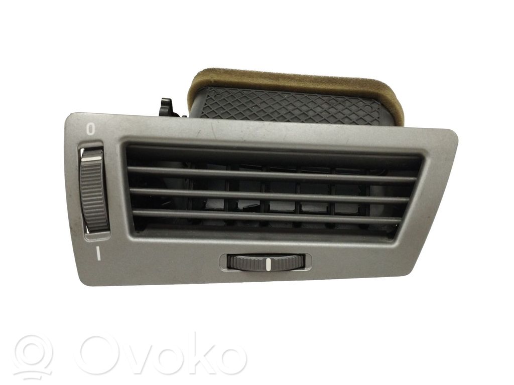 Conducto/guía del intercooler   64228223334,DELANTERADERECHA,14121810