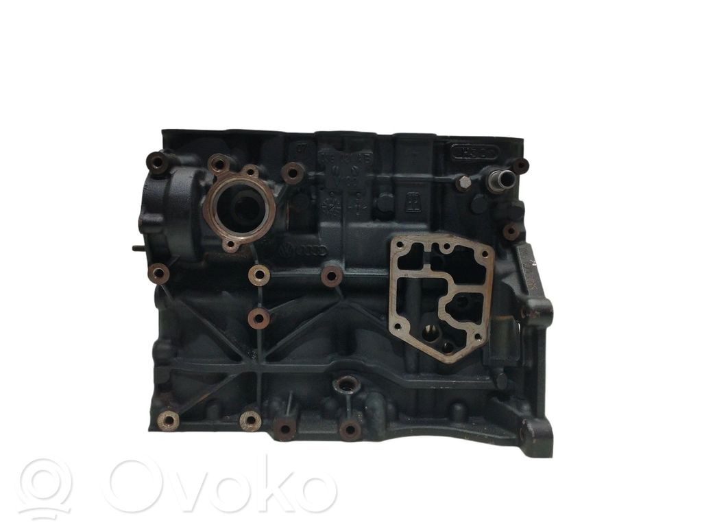 Mitsubishi Grandis Engine block 