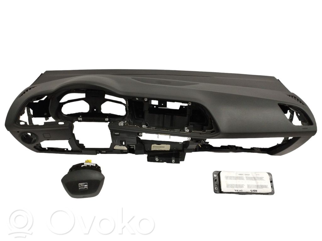 Seat Leon (5F) Панель 