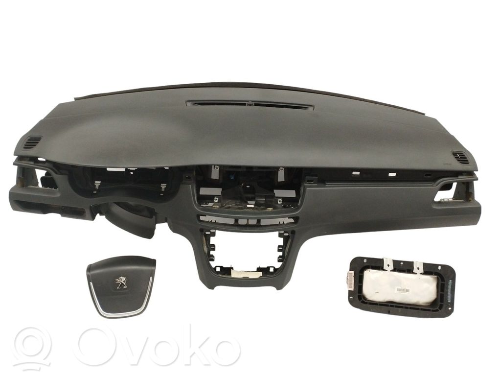 Peugeot 508 Bord 