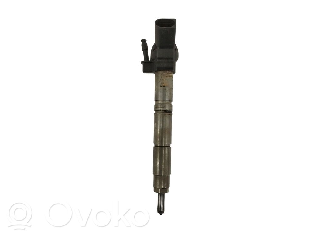 Inyector de combustible   A6420700587,0445115027