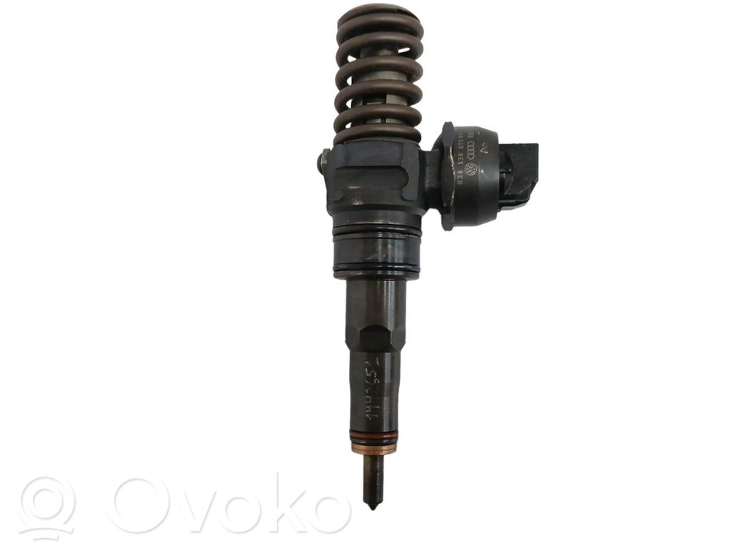 Inyector de combustible   038130073BA,0414720216