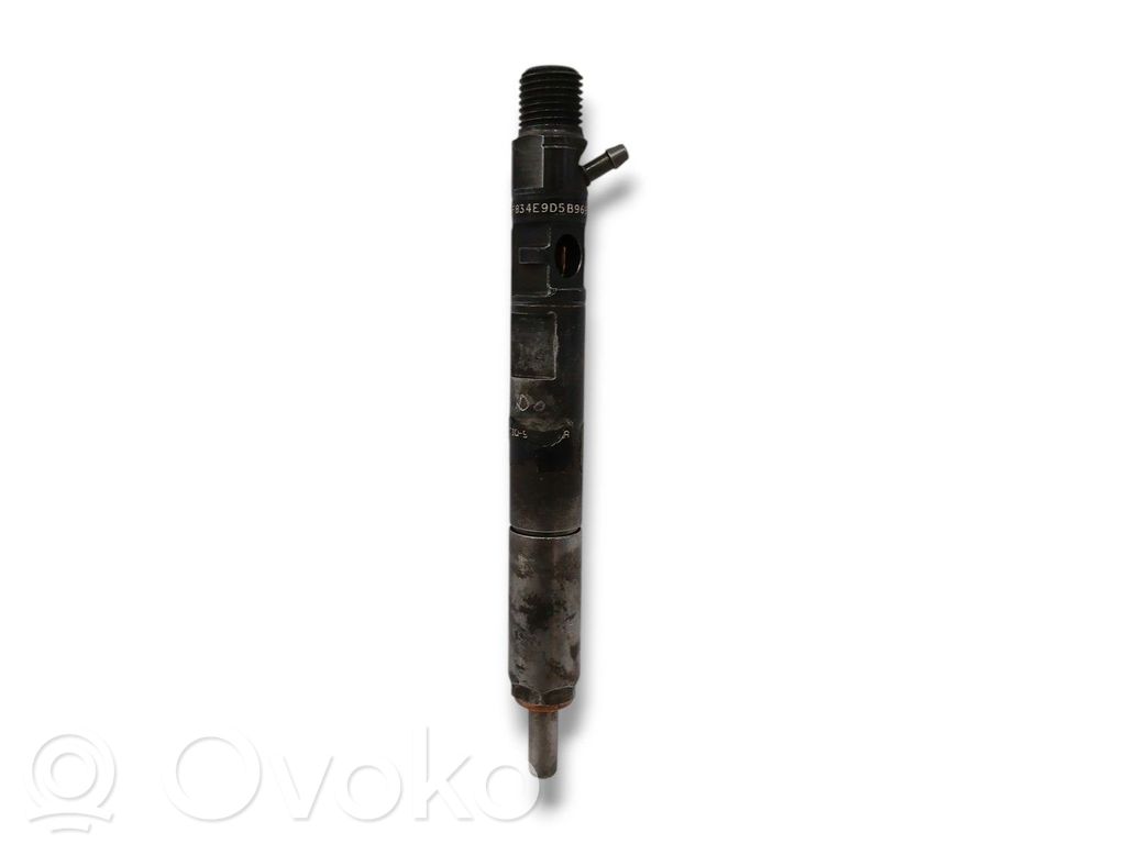 Fuel injector