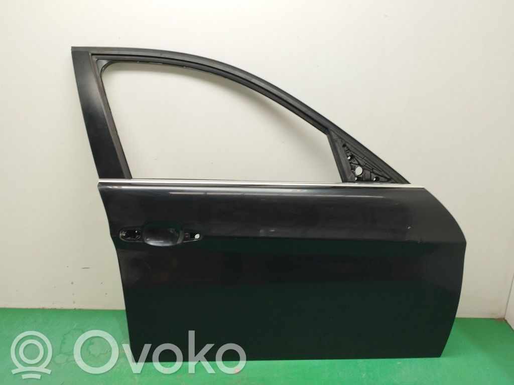 Durvis   41515A2A386