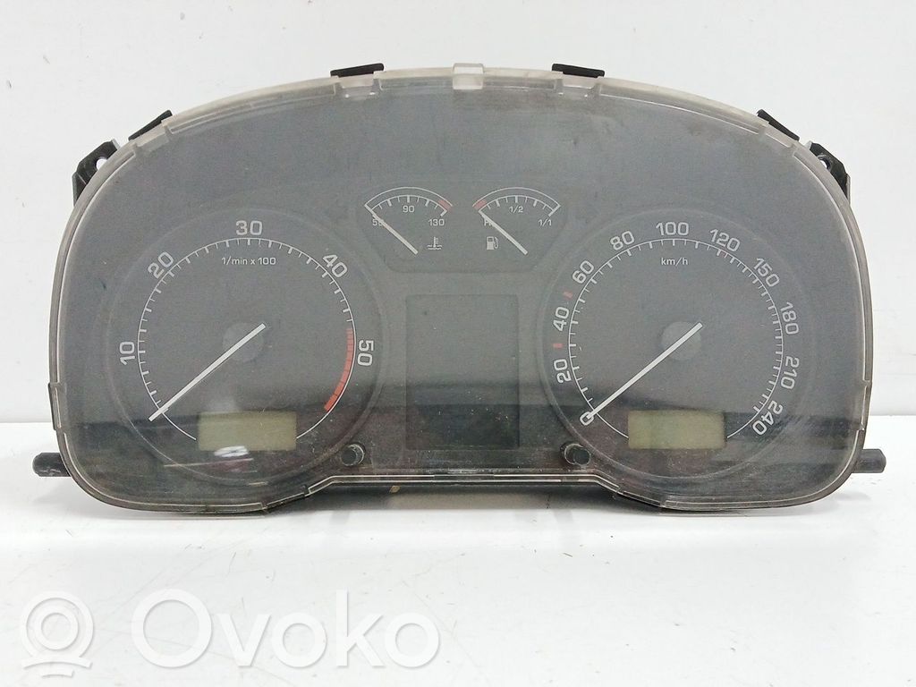 Skoda Octavia Mk2 (1Z) Vitezometru (grup de instrumente) 