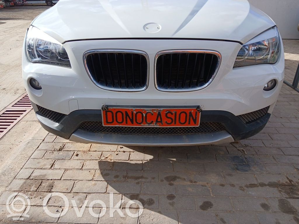 BMW X1 E84 Priekinis bamperis 