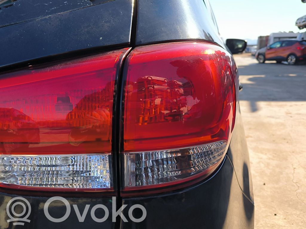 KIA Carens III Takavalot 