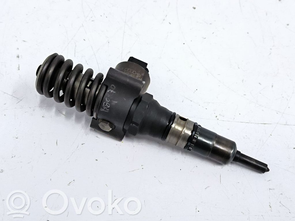 Inyector de combustible   0414720404