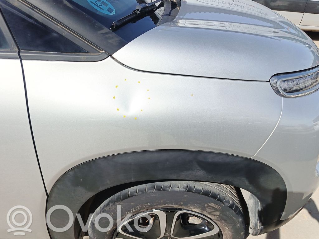 Citroen C3 Błotnik przedni 