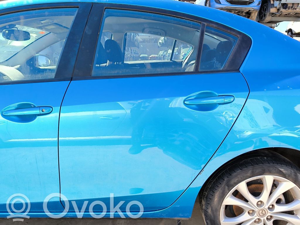 Mazda 3 II Puerta trasera 