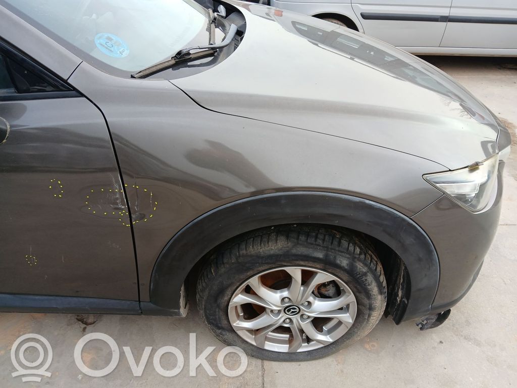 Mazda CX-3 Sparnas 