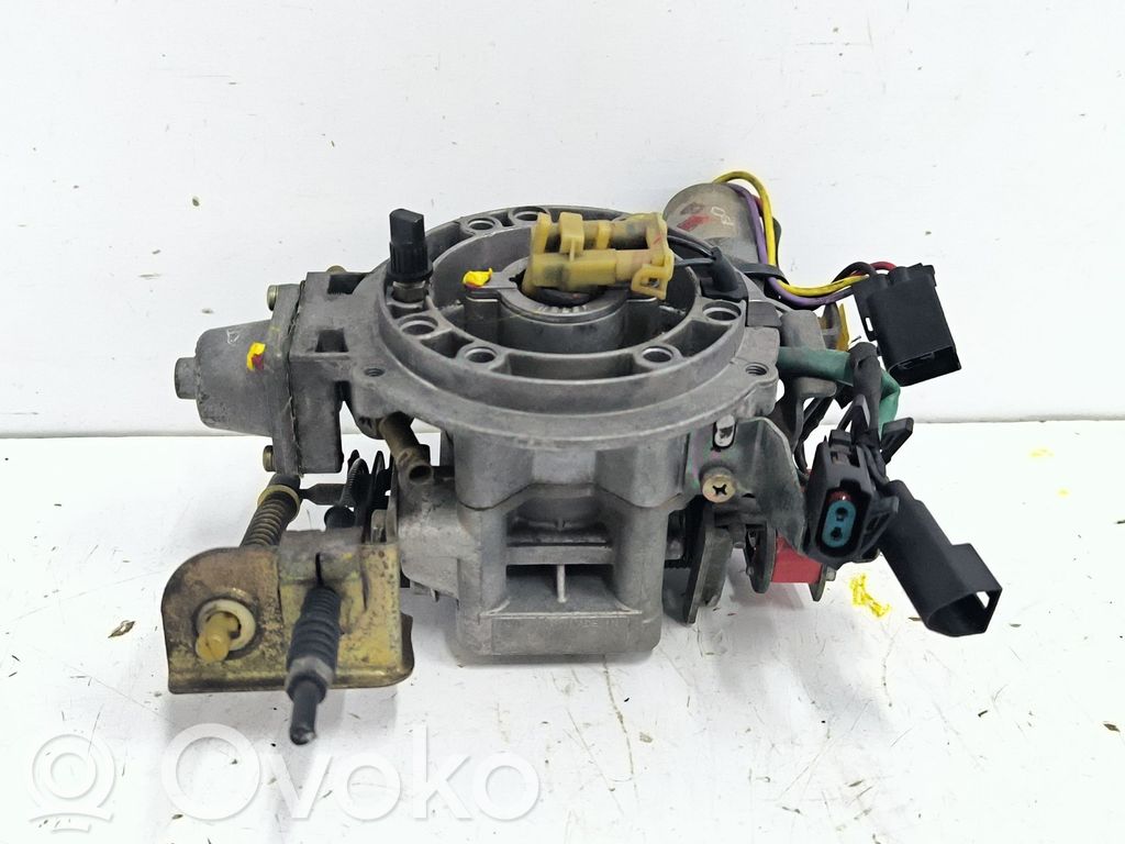 Ford Fiesta Polttoainesuutin 
