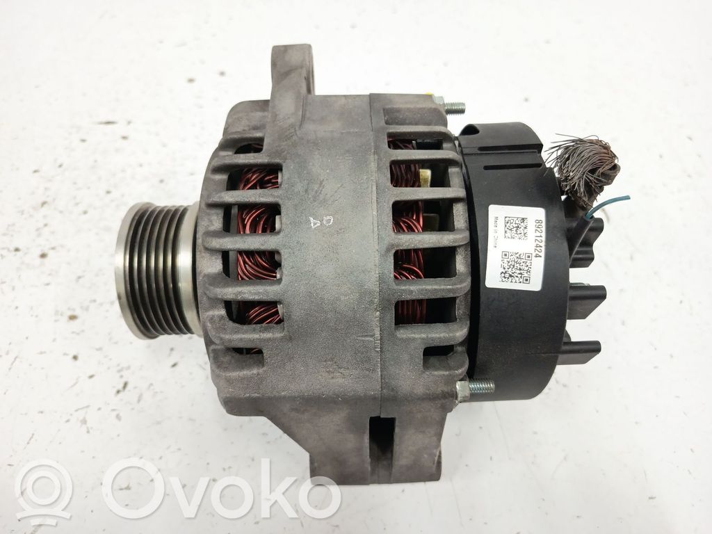 Alternador