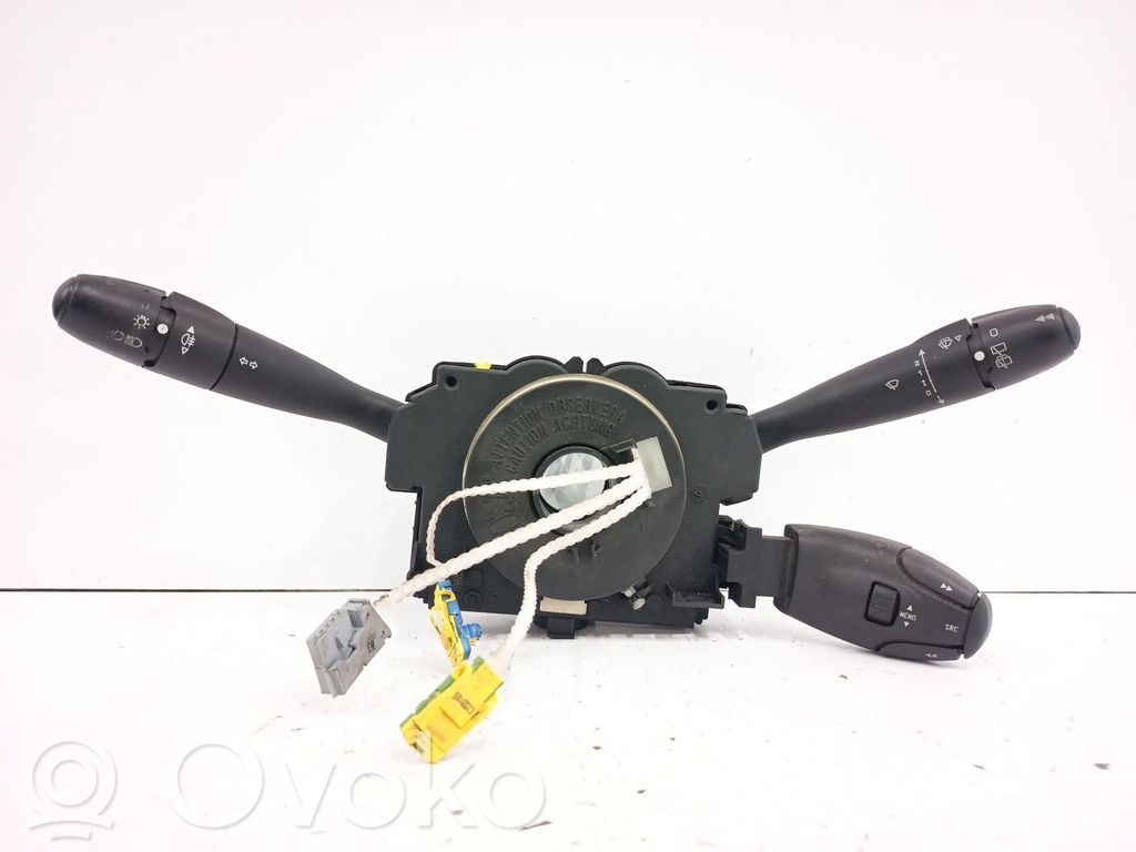 Multifunctional control switch/knob   96605601XT