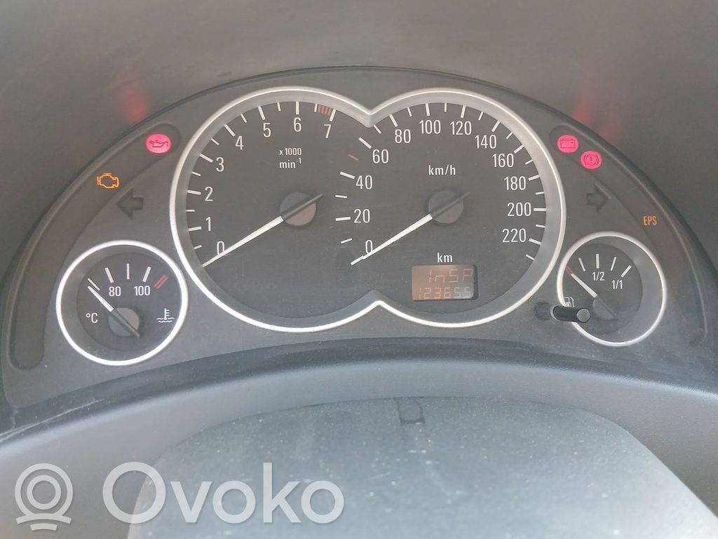 Opel Tigra B Velocímetro (tablero de instrumentos) 