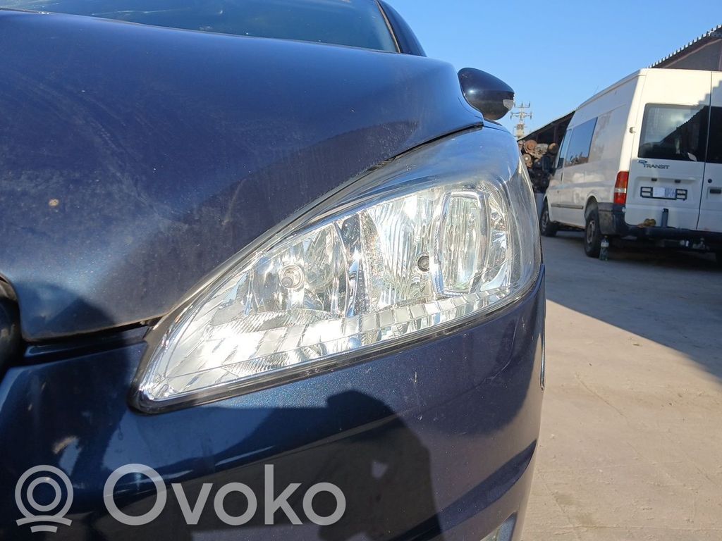 Peugeot 508 Phare frontale 