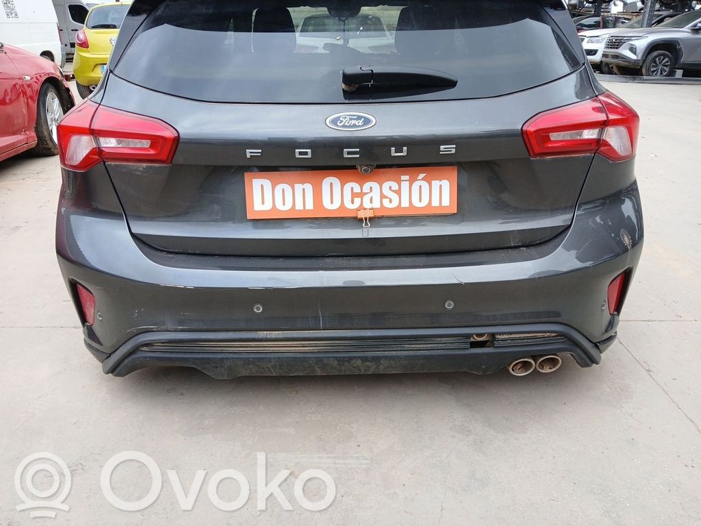 Ford Focus ST Parachoques 