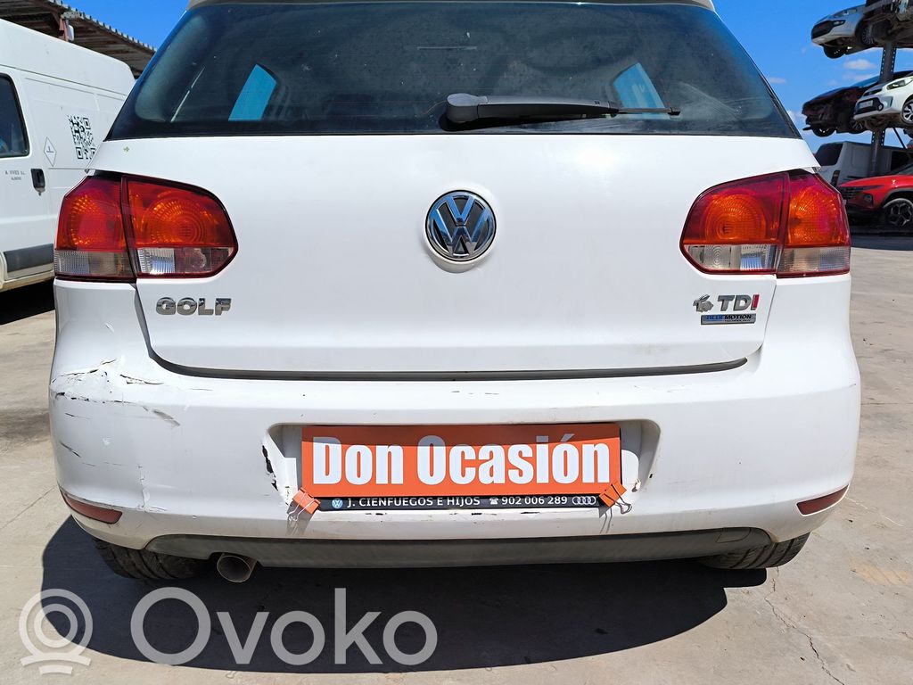 Volkswagen Golf SportWagen Zderzak tylny 