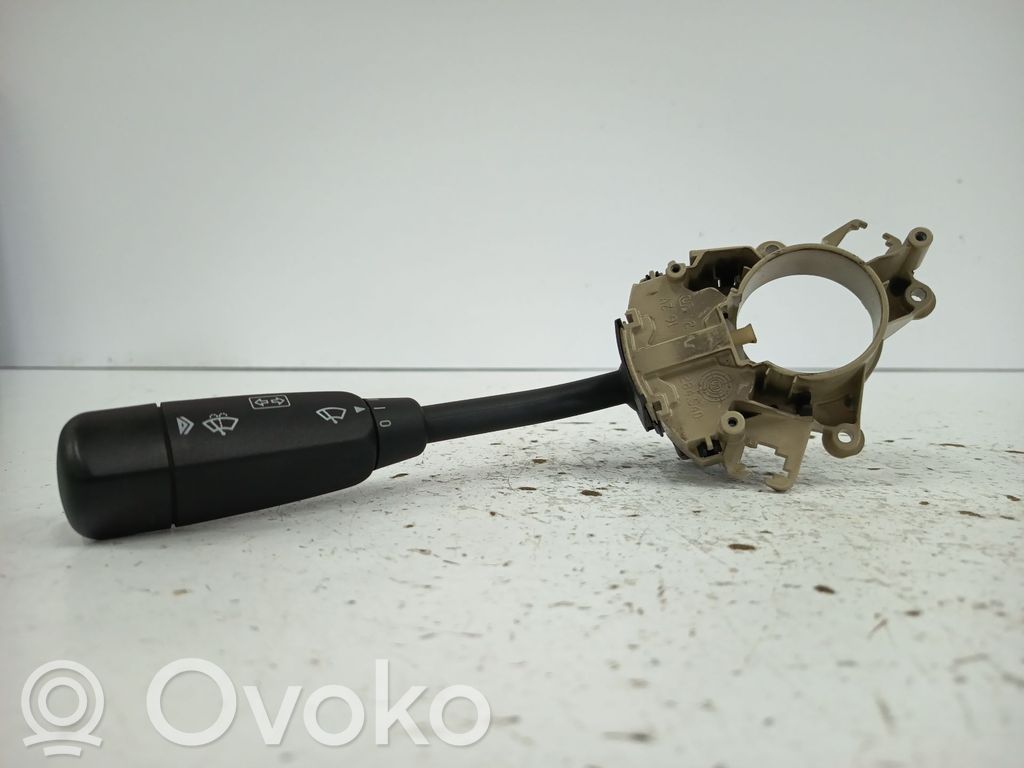 Mercedes-Benz CLK AMG A208 C208 Interruptor de control multifunción