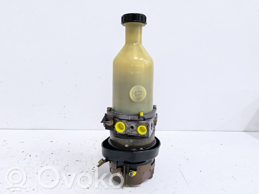 Renault Clio I Pompe direction assistée