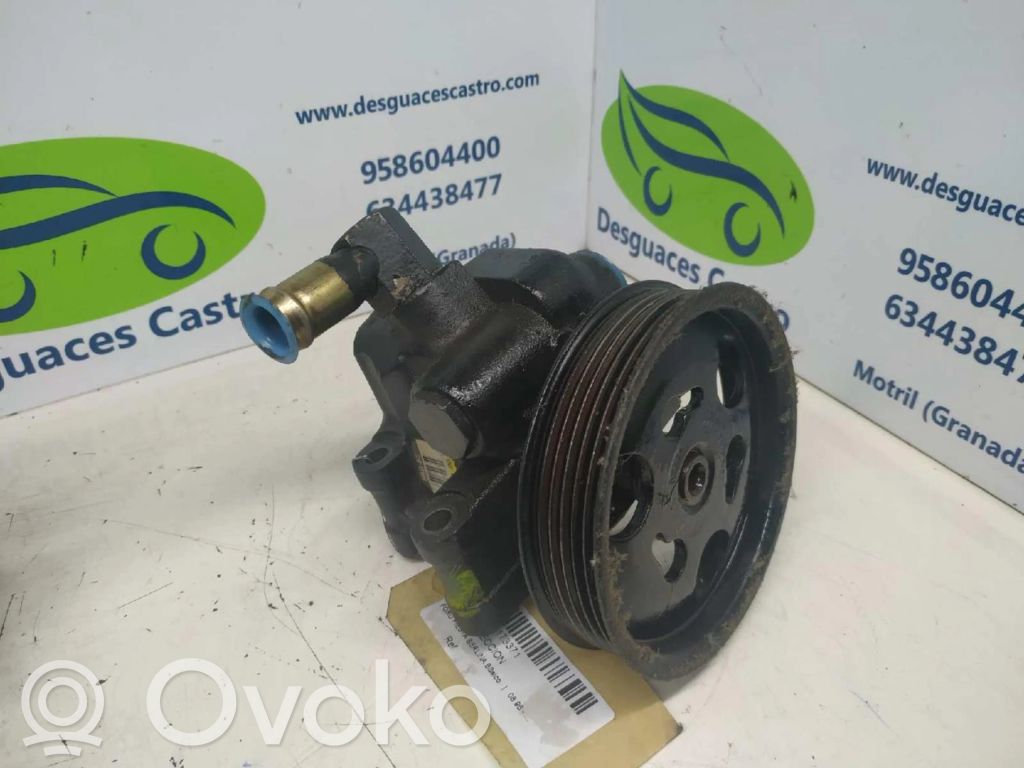 Ohjaustehostimen pumppu   8CB2000