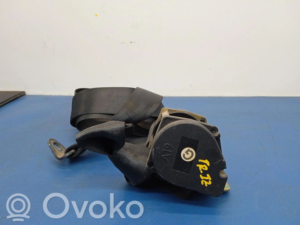 Peugeot 106 Cinturón trasero 
