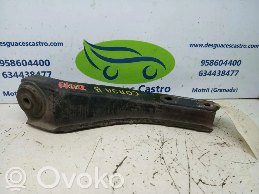 Opel Corsa B Basculă inferioară față 