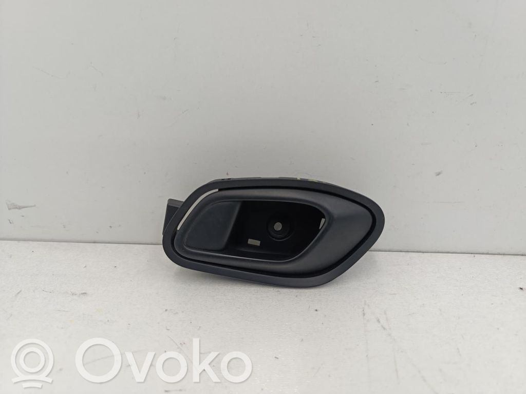 Manecilla interna puerta delantera   82613A2000