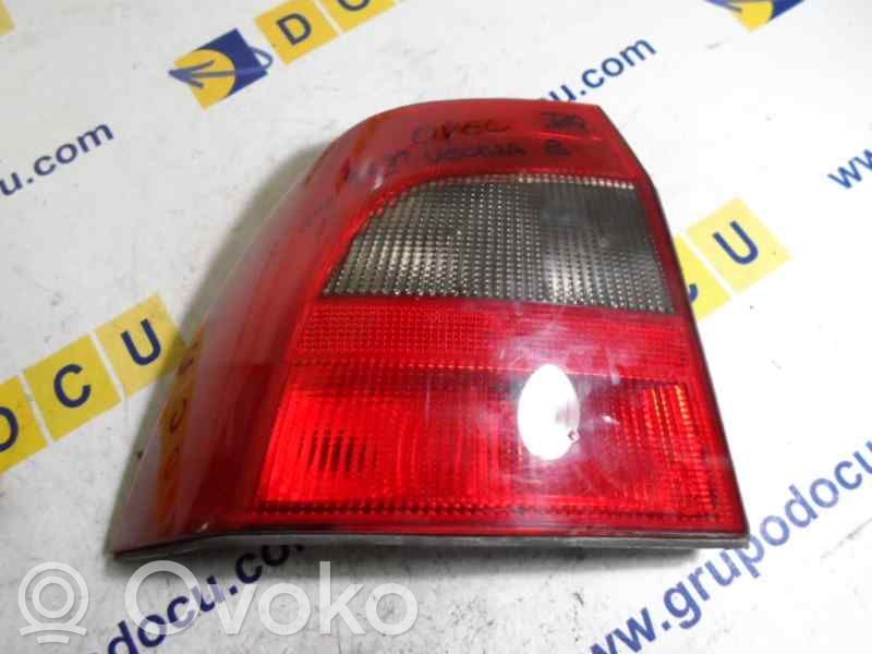 Opel Vectra B Lampa tylna 