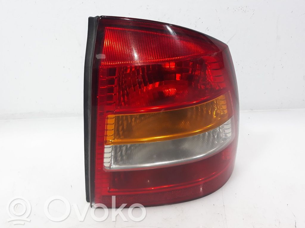 Opel Astra G Lampa tylna 