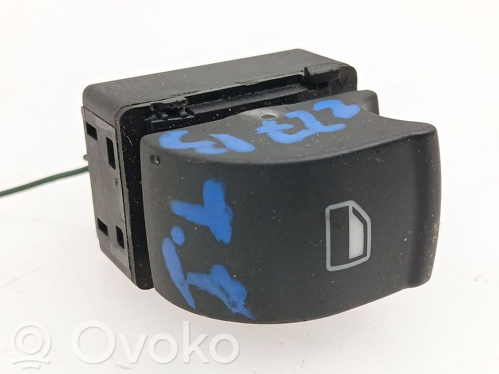 Interrupteur commade lève-vitre   4E0959855A5PR,4E0959855A,4E0959855A