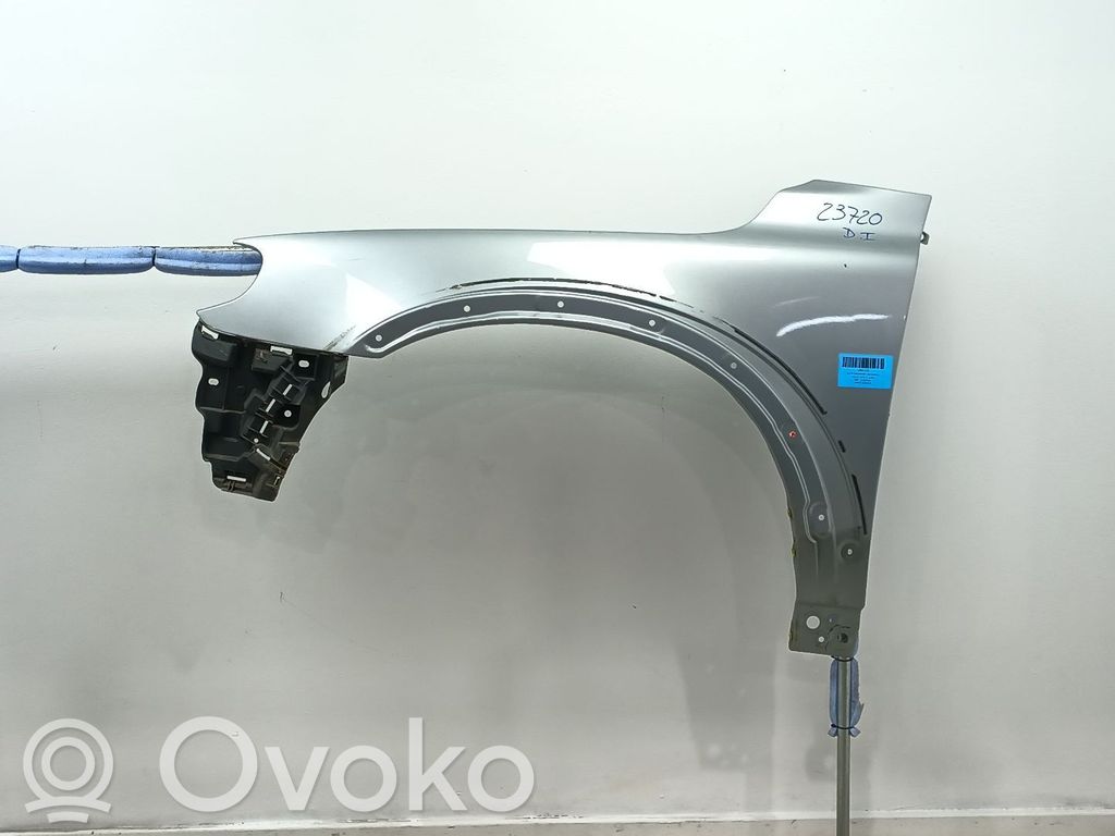 Volvo XC70 Spārns 