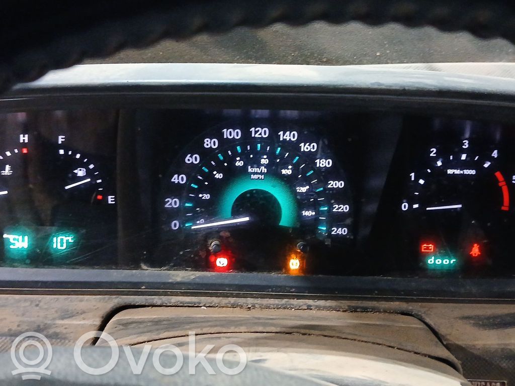 Dodge Journey Licznik / Prędkościomierz 