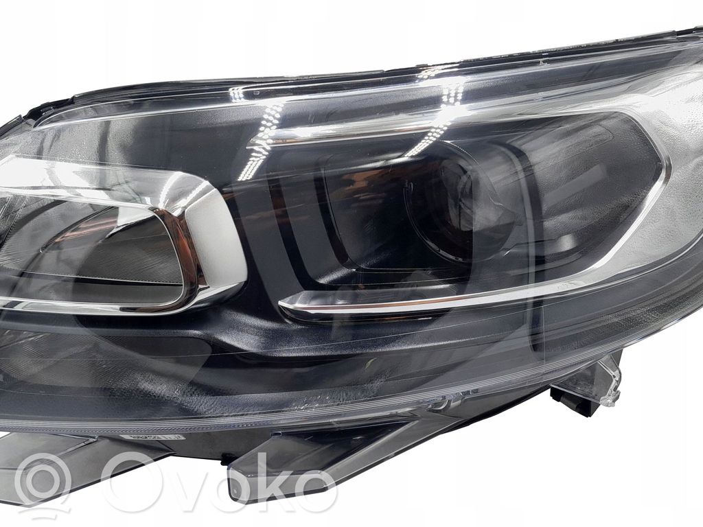 Citroen Jumpy Priekinių žibintų komplektas 