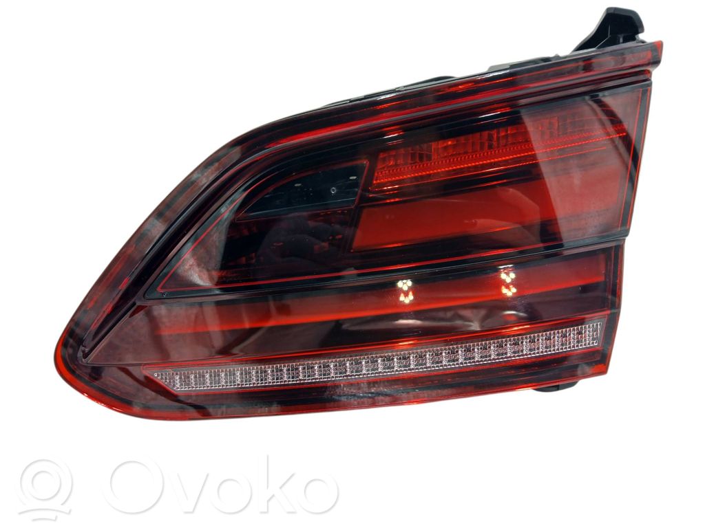 Volkswagen Arteon Lampa tylna 