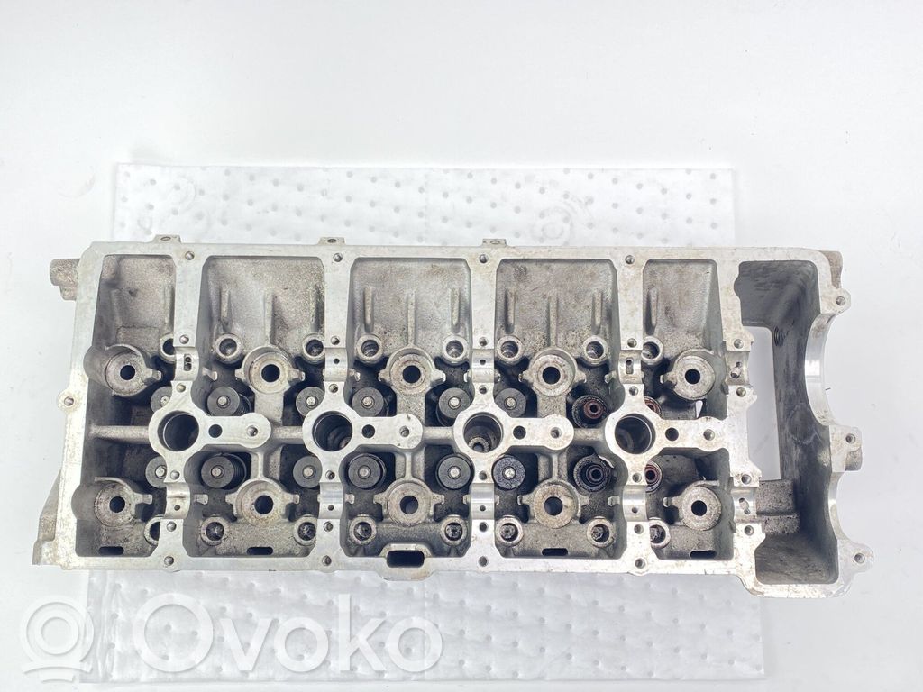 Engine head   2248215,2248215,11122248215,2248217,ZYL