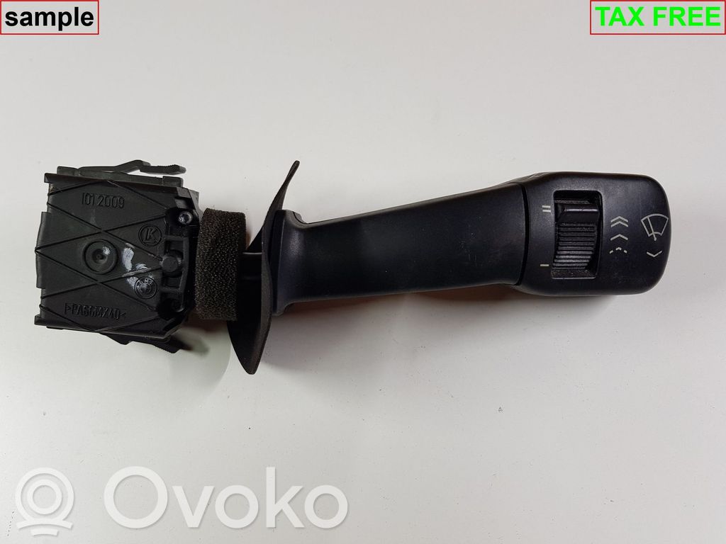 BMW 5 E39 Valytuvų rankenėlė 