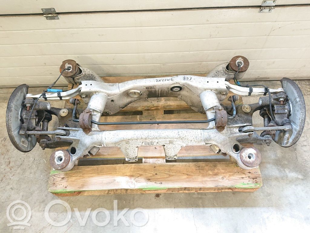 BMW 7 E65 E66 Balkis galinis 