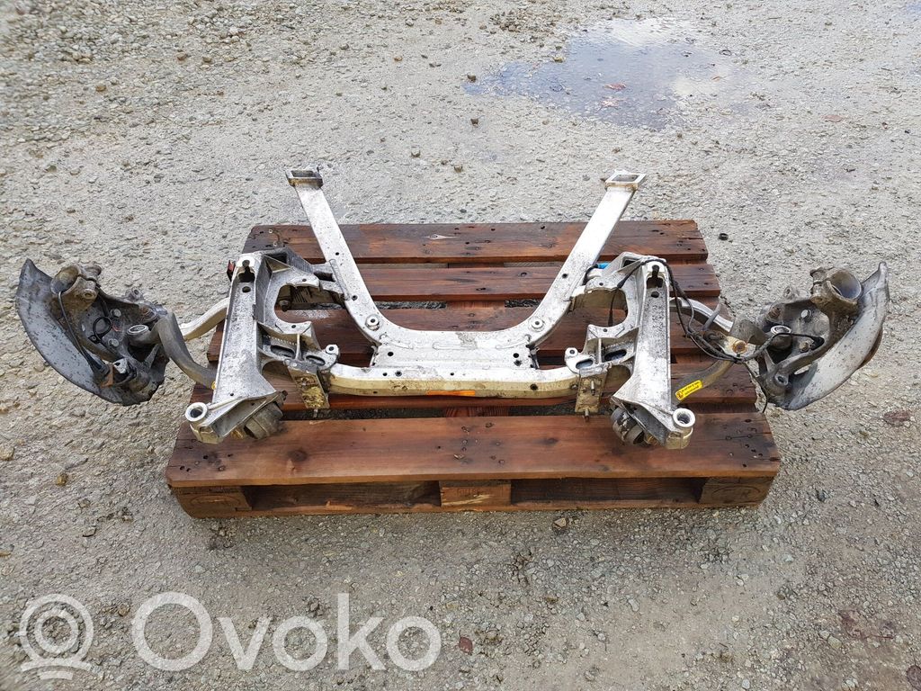Front axle beam   6782457,6782457,31116782457,6752289,6760096,6763904,6766013,6769378,6769459,6782457