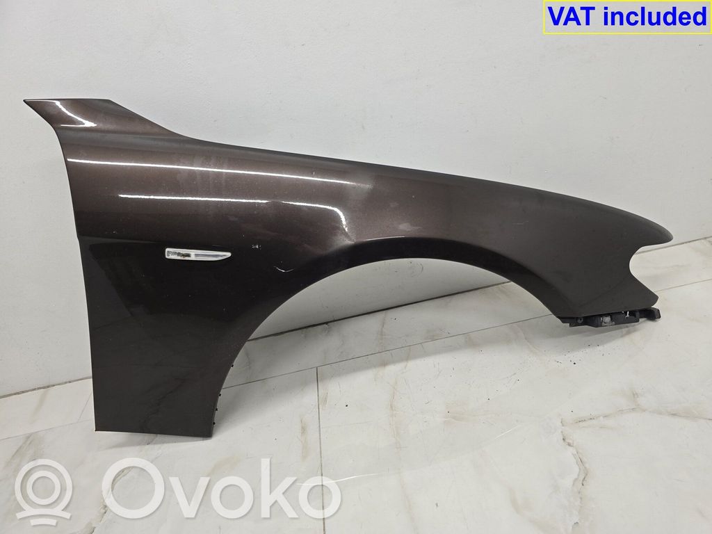 BMW 7 E65 E66 Sparnas 