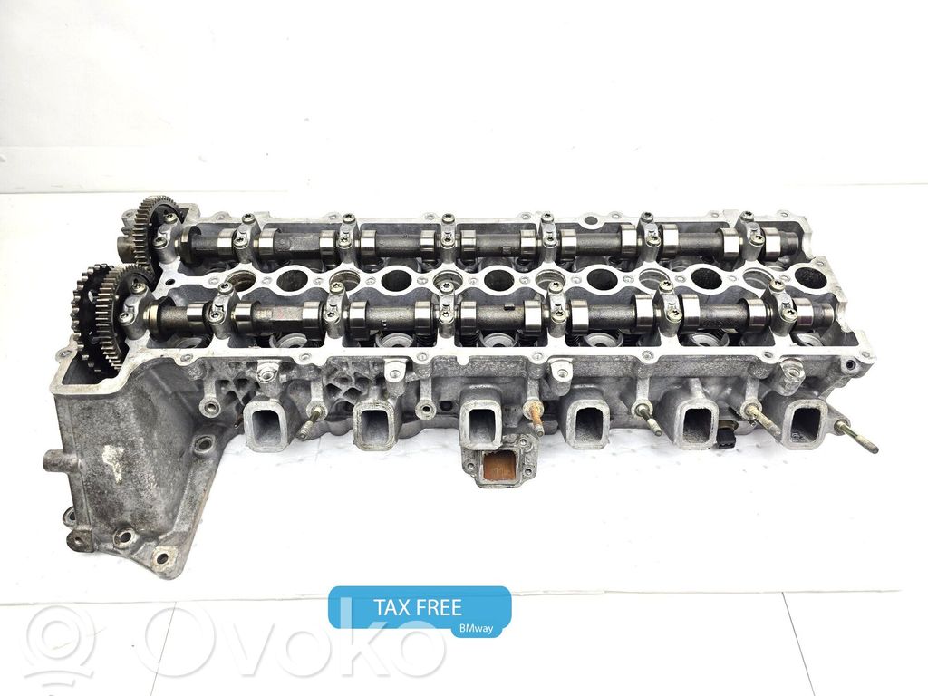 Engine head   7806060,11127788564,11127806060,11127788781,7788564,7788781,7790809,7794922,7806060