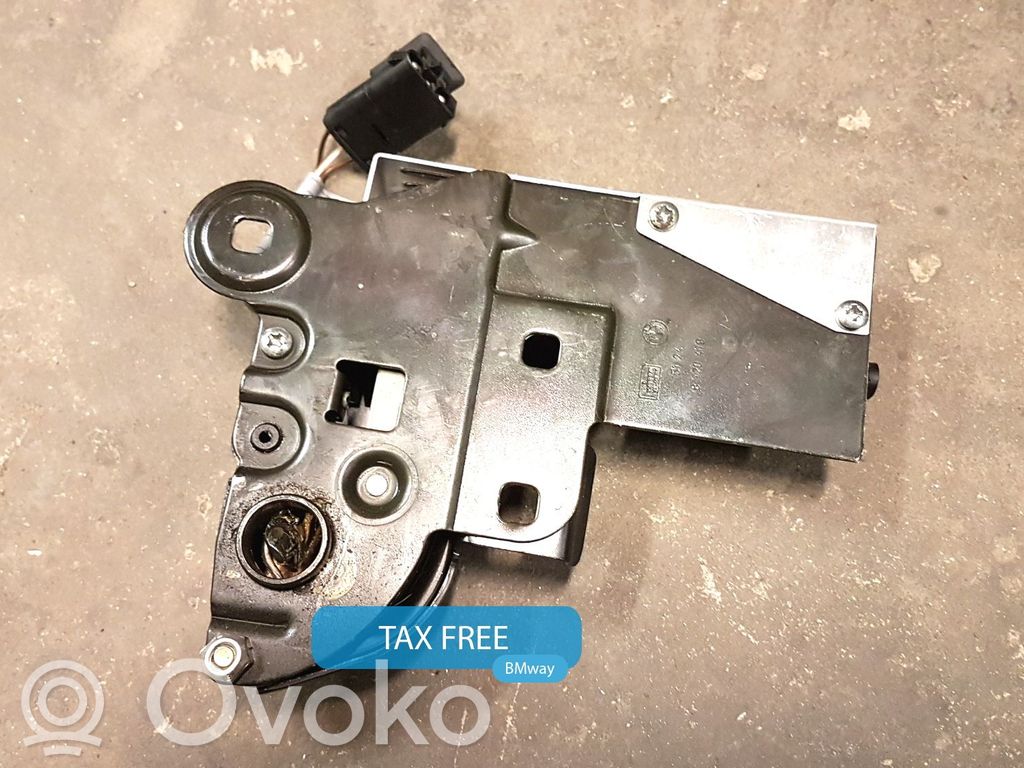 BMW 5 E34 Slēdzene aizmugurējam logam 