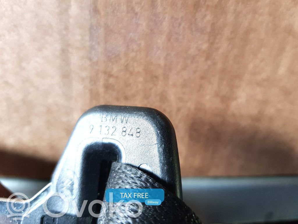 BMW 7 E65 E66 Cinturón trasero 