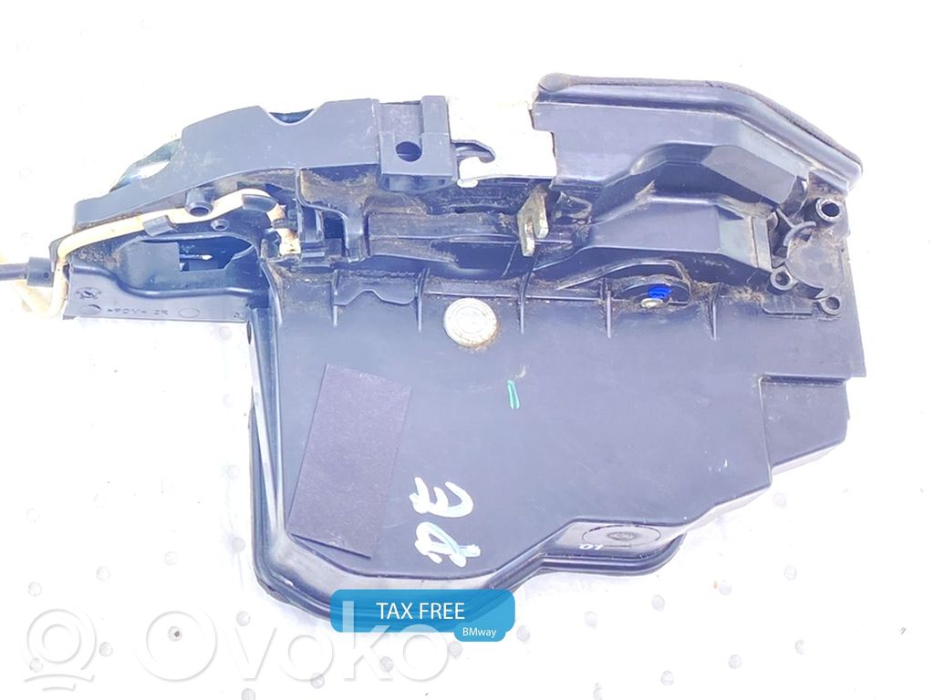 BMW 5 F10 F11 Zamek drzwi przednich 