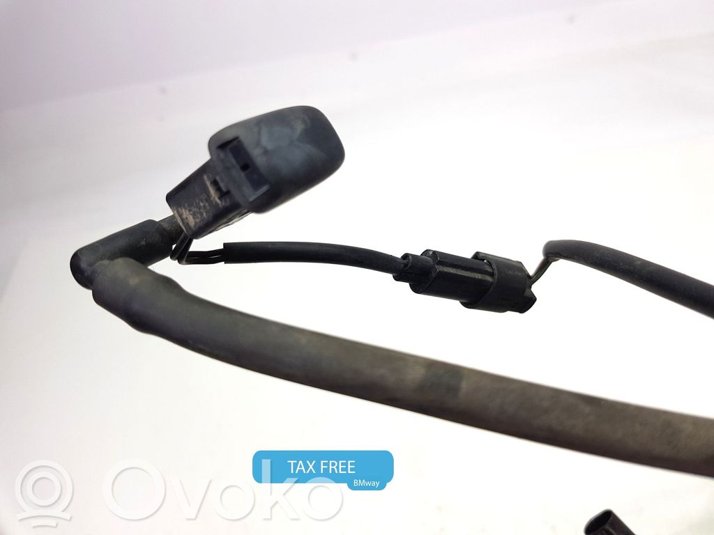 Buse de lave-glace   7110851,7110851,61667110851,7110851,7135411