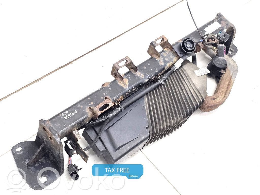 BMW 3 F30 F35 F31 Hak holowniczy / Komplet 