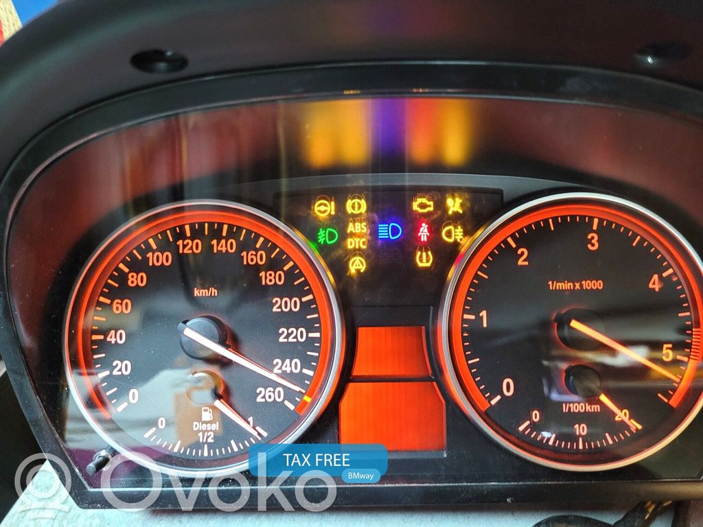 BMW 3 E90 E91 Nopeusmittari (mittaristo) 