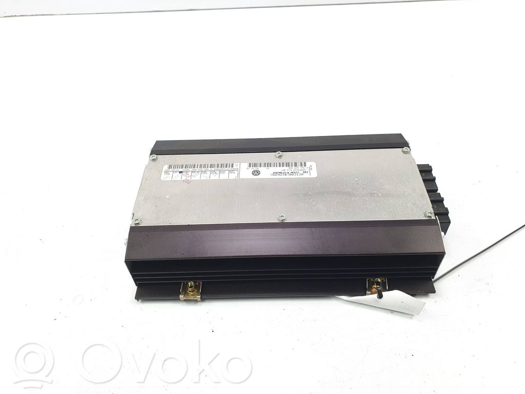 Wzmacniacz audio   3D0035456A,09384489,VWZ4Z3B7003130