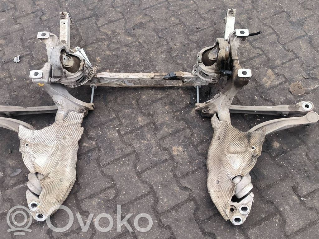 Audi Q7 4M Priekinis tiltas 